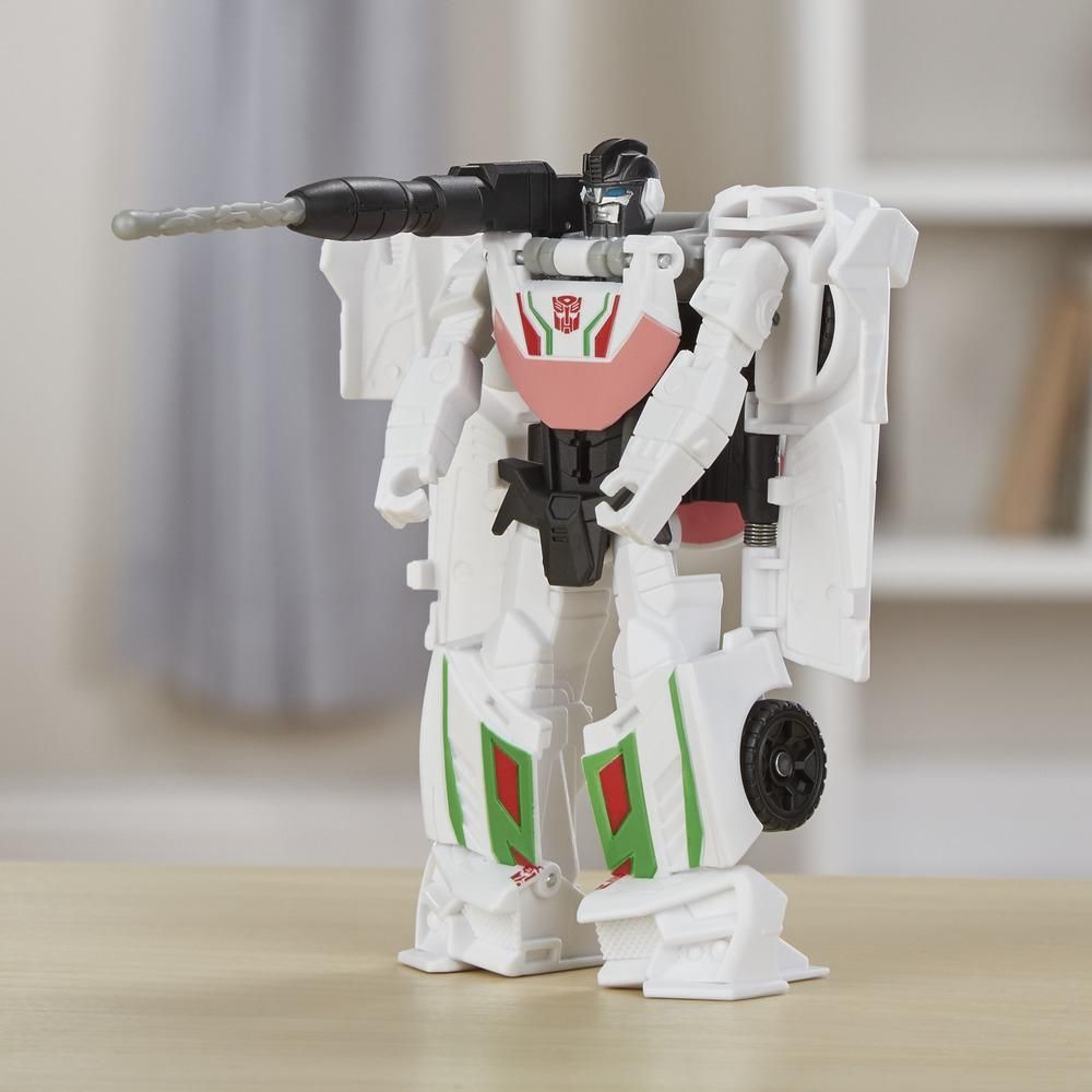Figurina Transformers Cyberverse Megatron Wheeljack