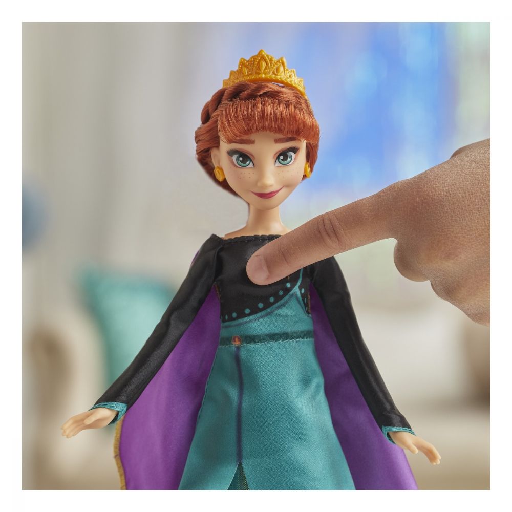 Papusa interactiva Anna Musical Adventure Disney Frozen 2