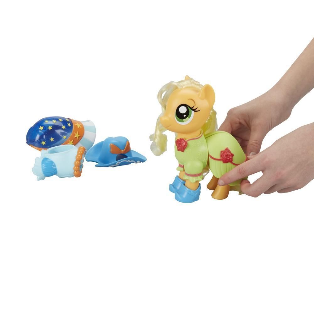 Figurina My Little Pony cu tinute de gala - Applejack