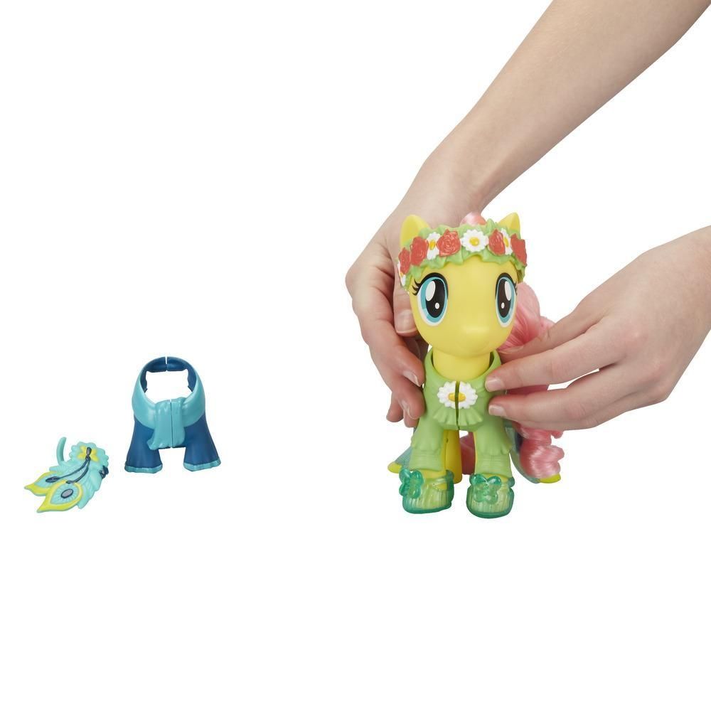 Figurina My Little Pony cu tinute de gala - Fluttershy