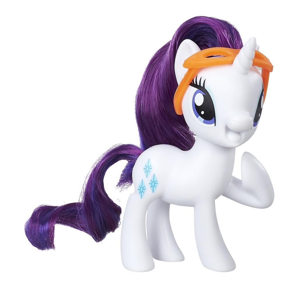 Figurina My Little Pony Friendship is Magic - Rarity si ochelarii pentru cusut