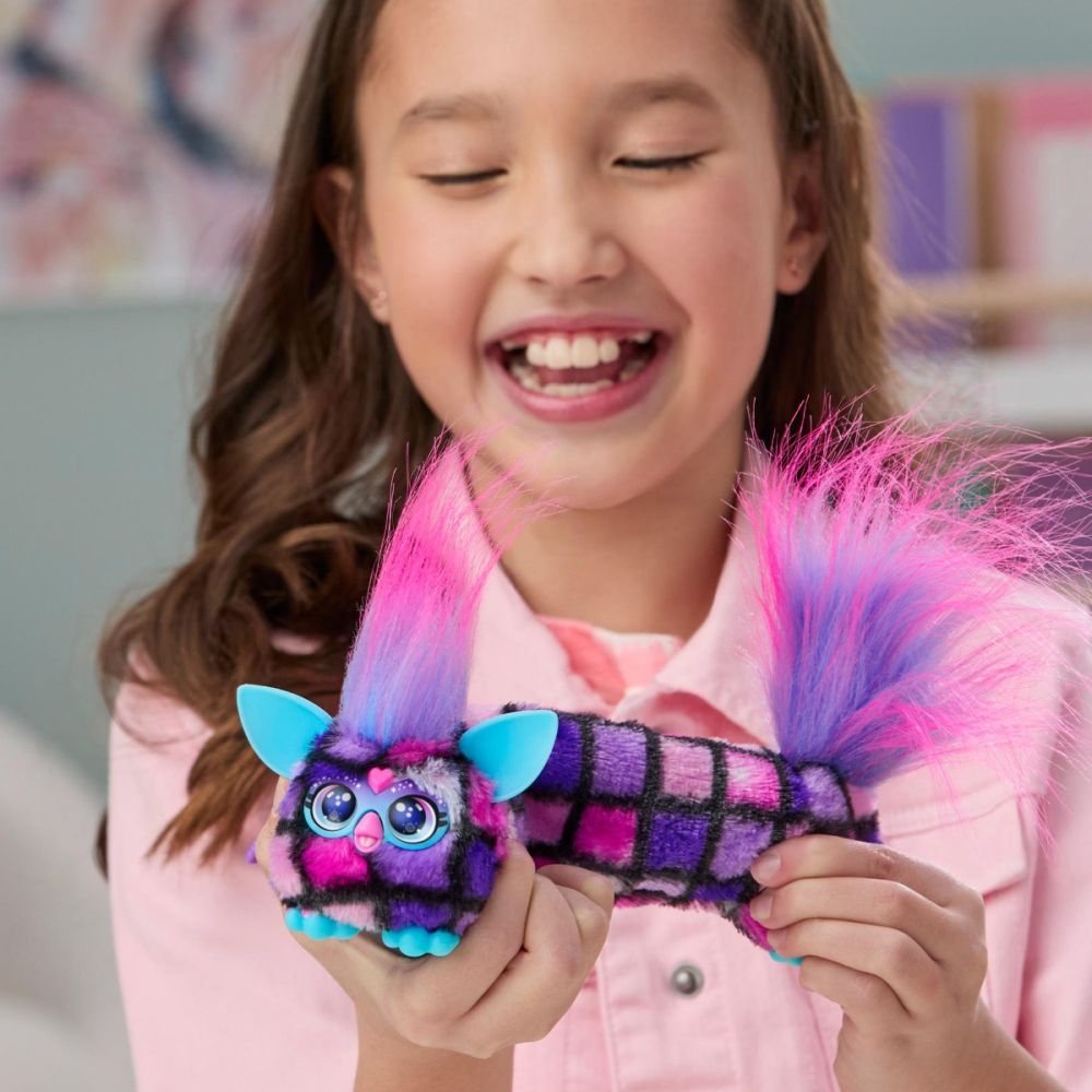 Mini jucarie de plus interactiva, Furby Dj Furblets, Dis-Co-Dazz, G1780