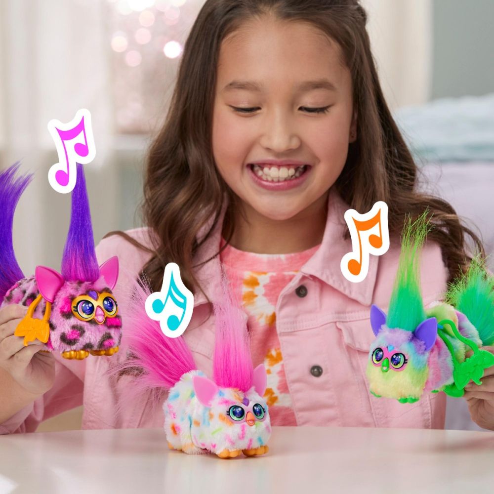 Mini jucarie de plus interactiva, Furby Dj Furblets, Berry Cup-Cake, G1781