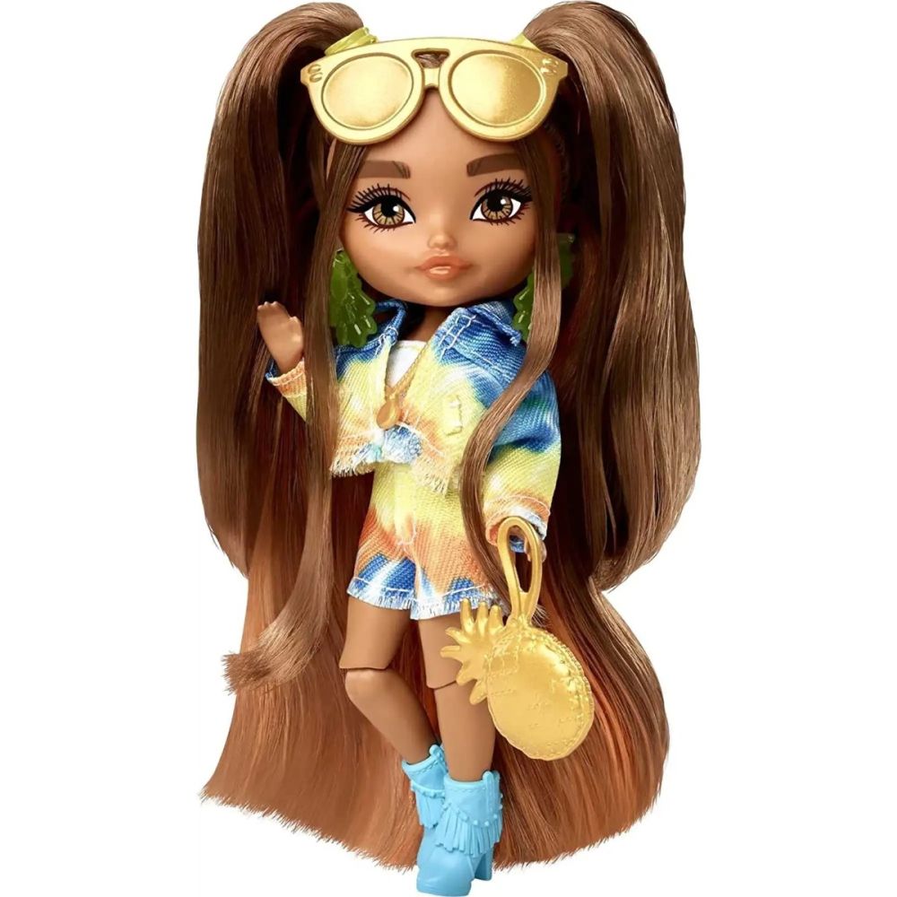 Papusa Barbie cu par lung si accesorii, Extra Minis, HHF81