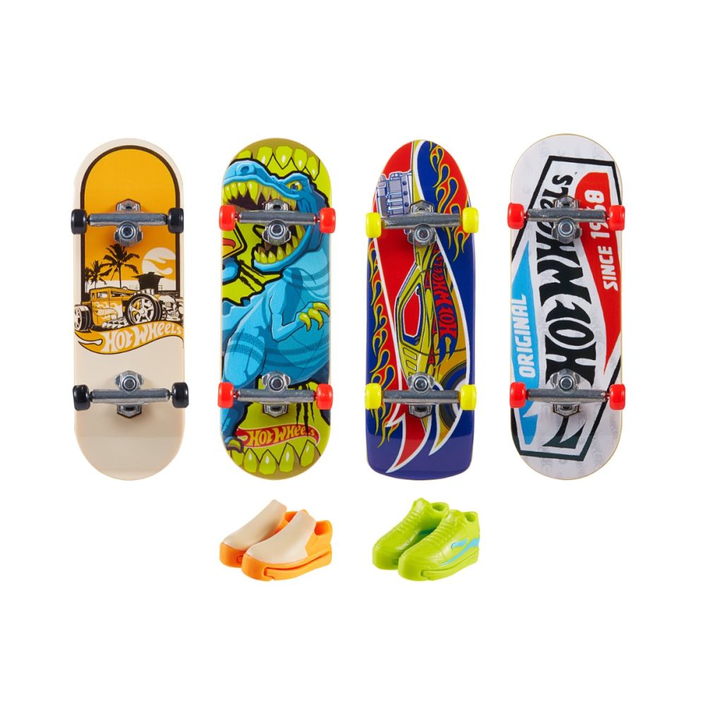 Set 4 mini skateboarduri si 2 perechi pantofi, Hot Wheels, HNG72