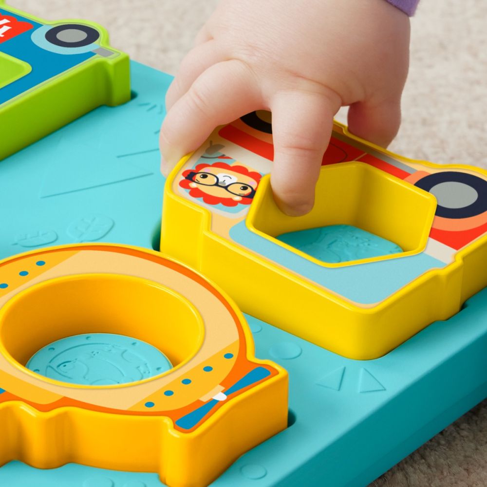 Set cu forme si vehicule cu sunete, Fisher Price, HRP31