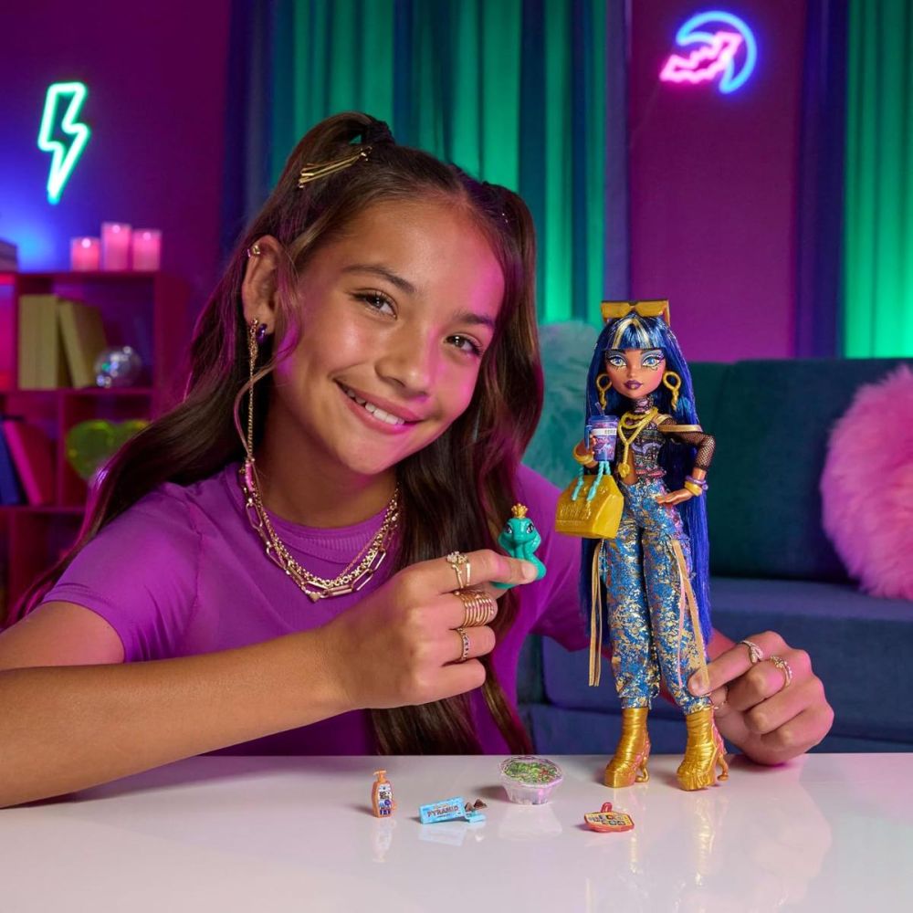 Papusa cu animal de companie, Monster High, Cleo De Nile si Hissette, JHK32