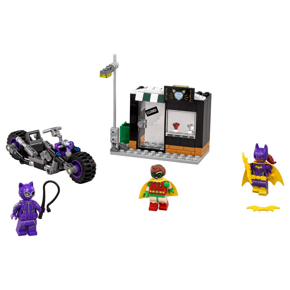 LEGO® Batman Movie 70902 - Catwoman si urmarirea in Catcycle