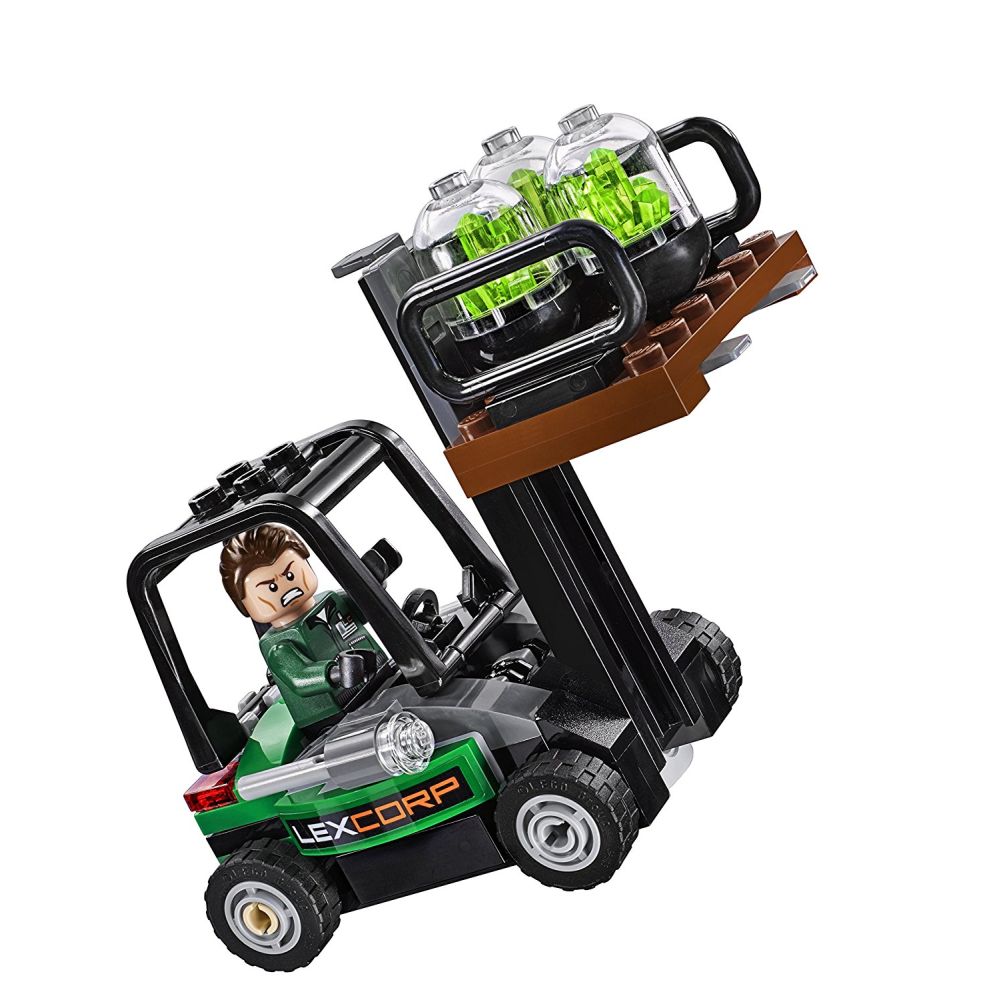 LEGO DC Comics Super Heroes 76045 - Interceptarea Kriptonitei