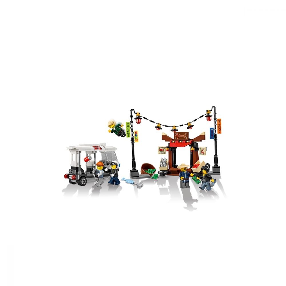 LEGO® Ninjago - Urmarirea din orasul Ninjago (70607)