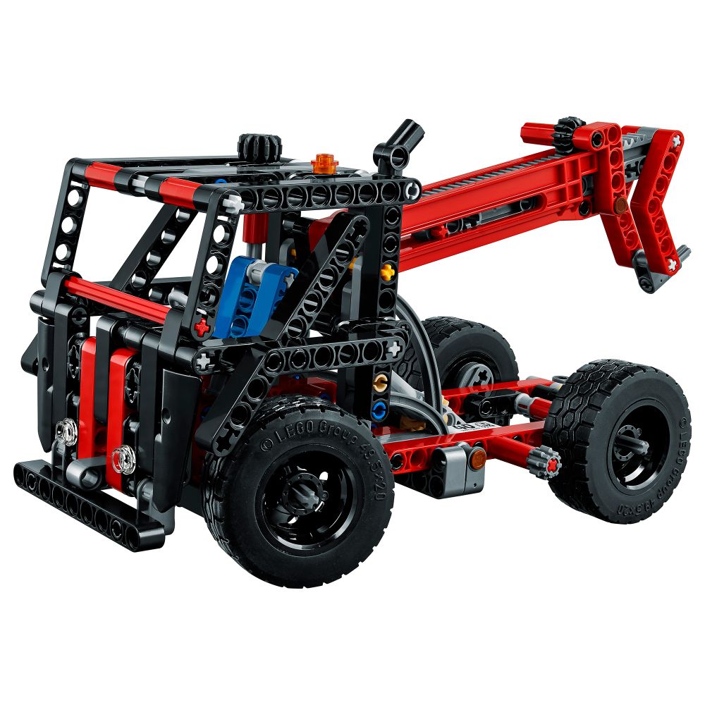 LEGO® Technic™ - Utilaj telescopic de incarcare (42061)