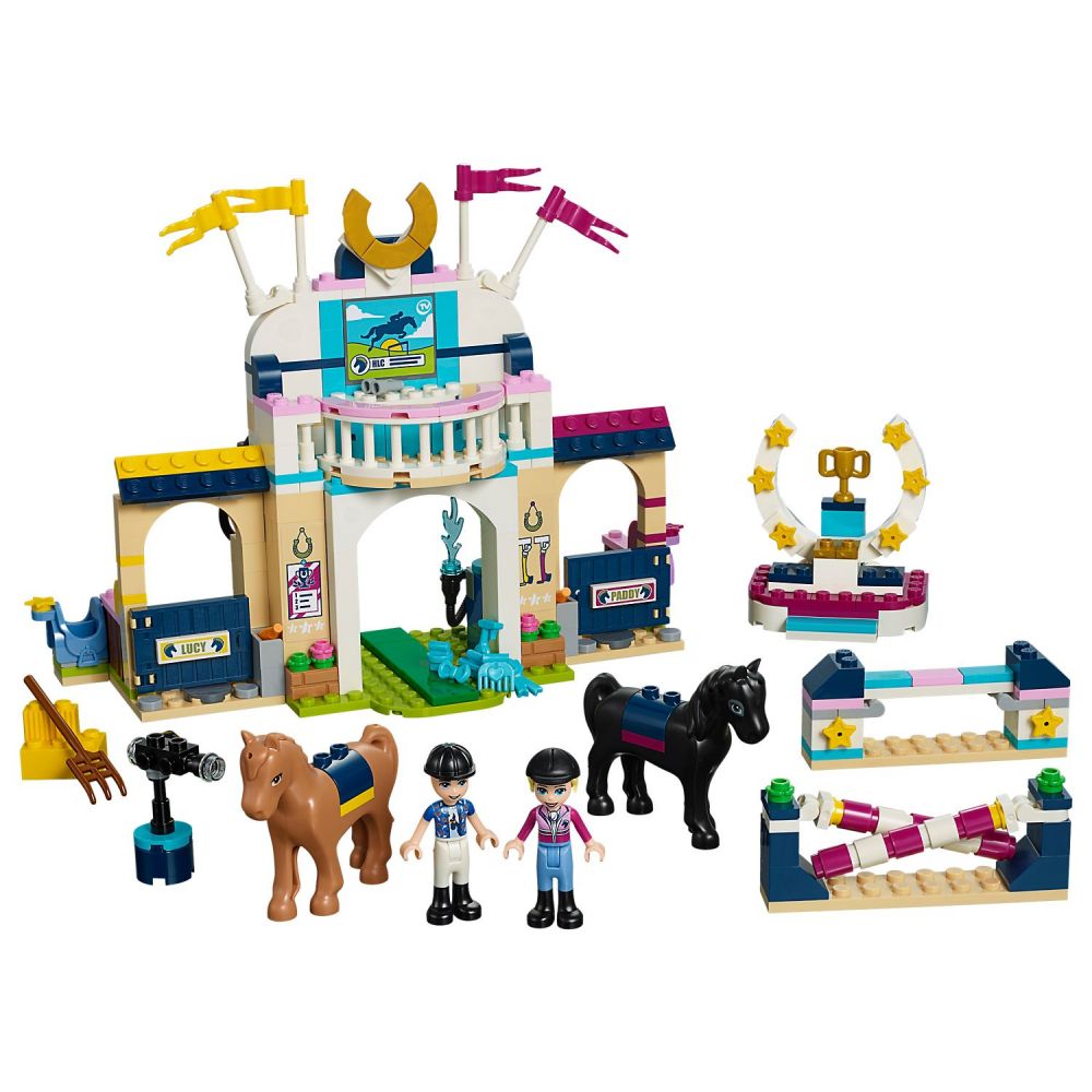 LEGO® Friends - Sariturile cu calul ale Stephaniei (41367)