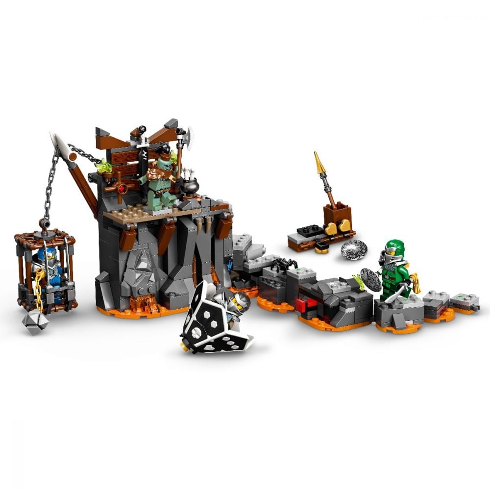 LEGO® Ninjago® - Calatorie catre temnitele Craniu (71717)
