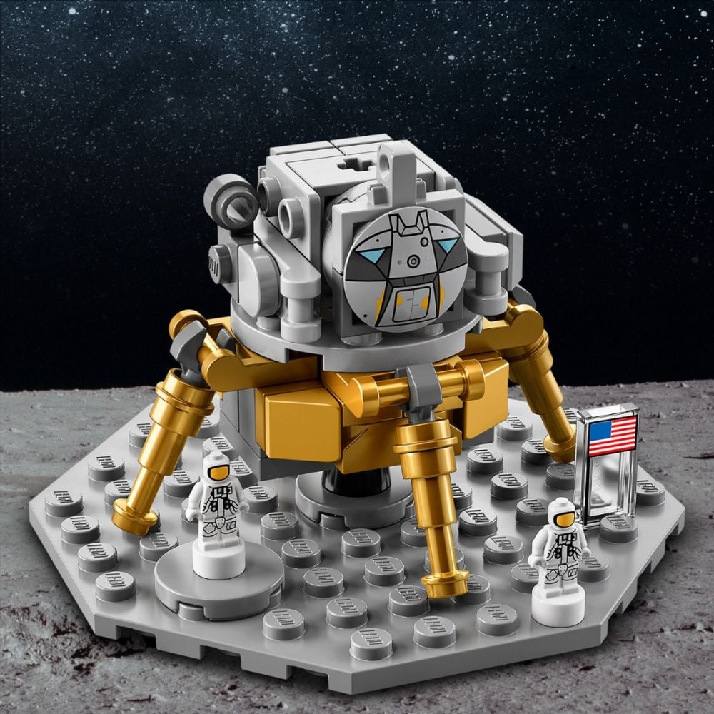 LEGO® Ideas - NASA Apollo Saturn V (92176)