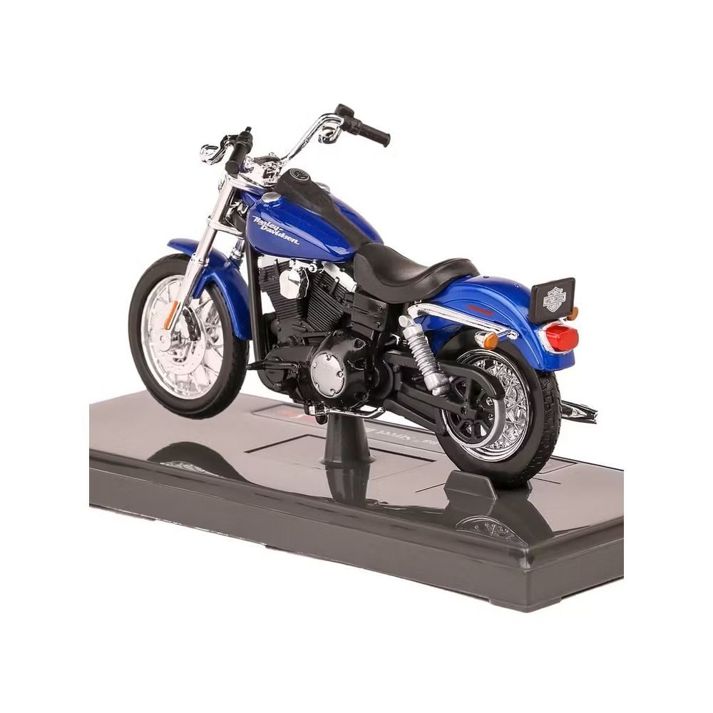 Motocicleta Maisto Harley-Davidson, 2006 Dyna Street Bob, 1:18
