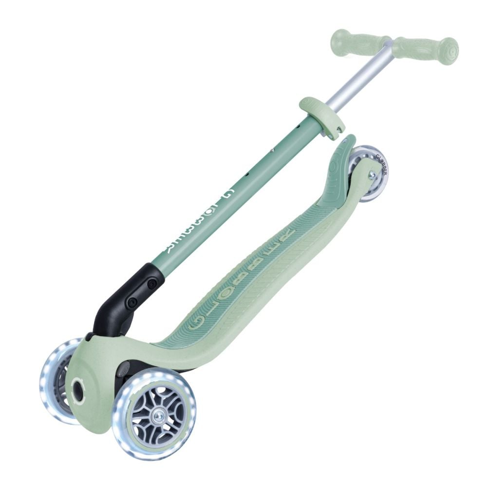 Trotineta pliabila cu 3 roti luminoase, Globber, Primo, Verde