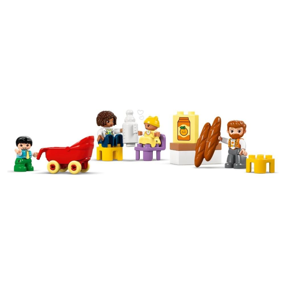 LEGO® DUPLO - Casa moderna de familie 3 in 1, cu figurine (10470)