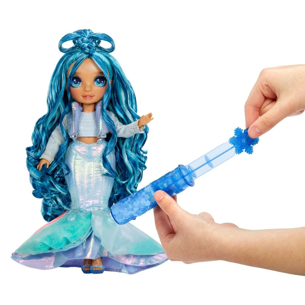 Papusa Rainbow High, Winter Wonderland, Skyler, 120834EUC
