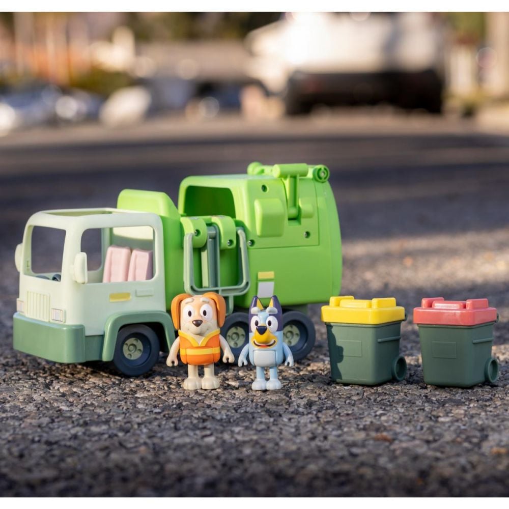Set de joaca cu 2 figurine, Bluey, Garbage Truck
