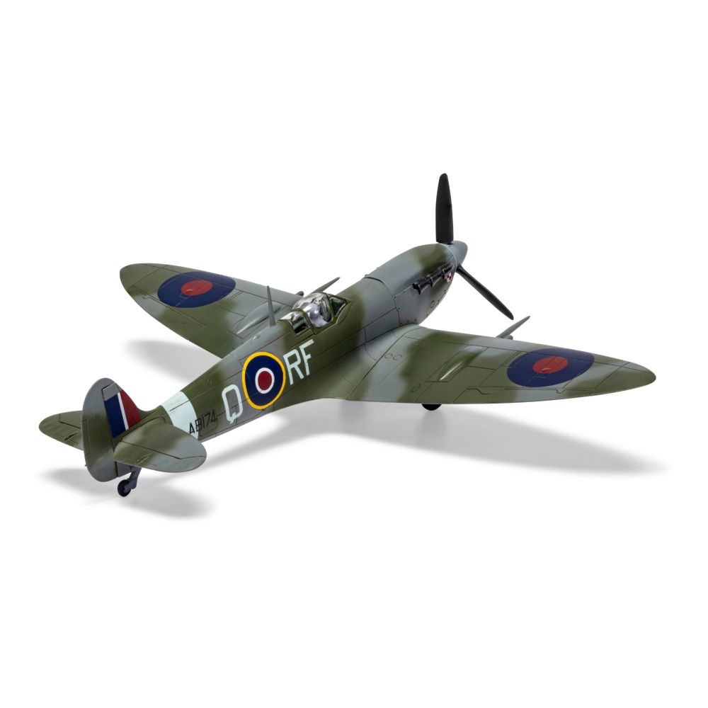 Set de constructie, Airfix Starter Set, Supermarine Spitfire Mkvc, 26 piese