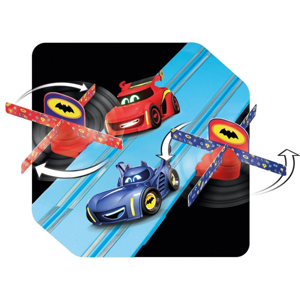 Set pista de curse cu 2 masinute, Carrera, Batwheels DC