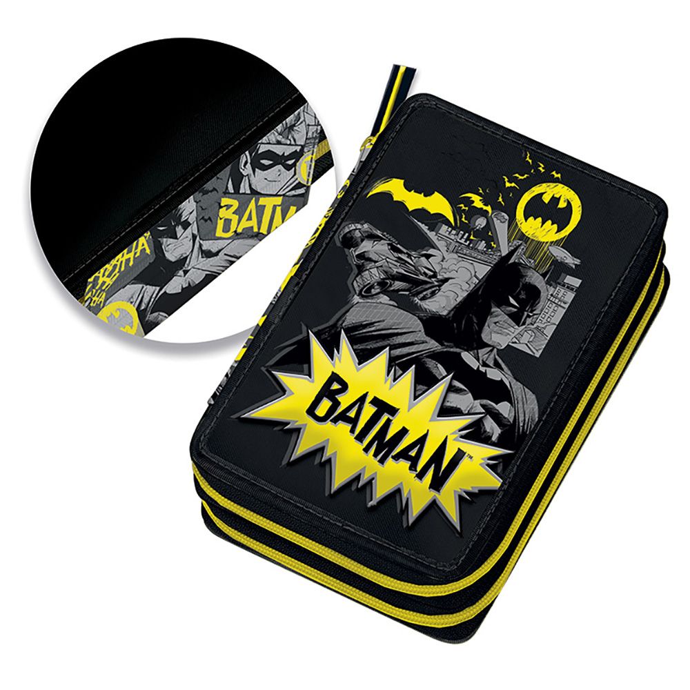 Penar echipat cu doua compartimente, Graffiti, Batman