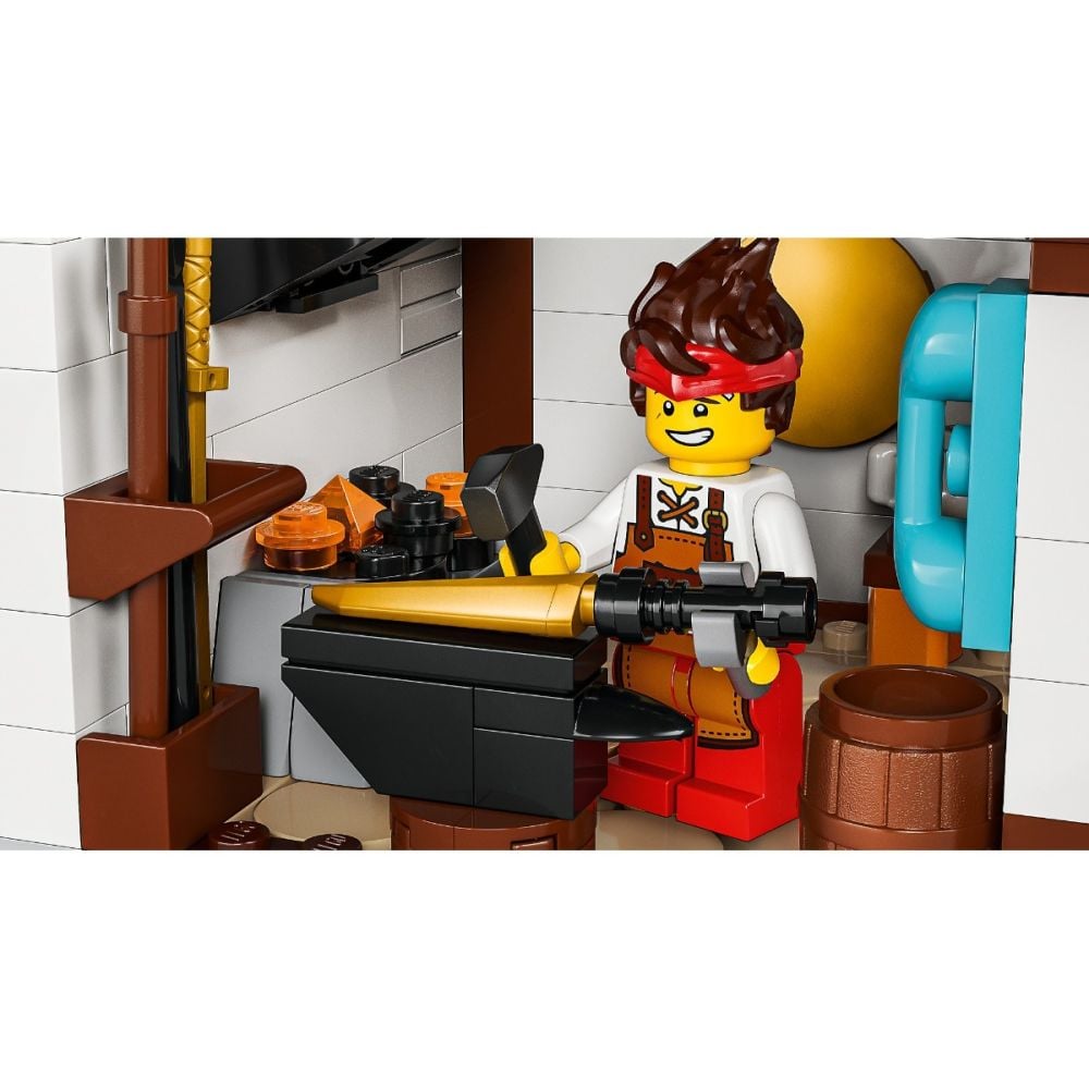 LEGO® Ninjago - Fierarul Patru Arme la a 15-a aniversare (71858)
