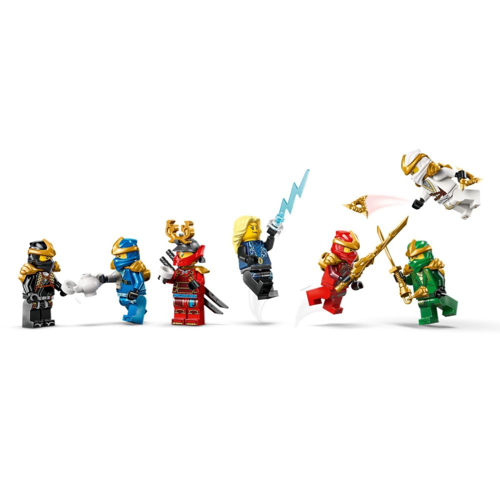 LEGO® Ninjago - Model pentru etalare cu personaje ninja la a 15-a