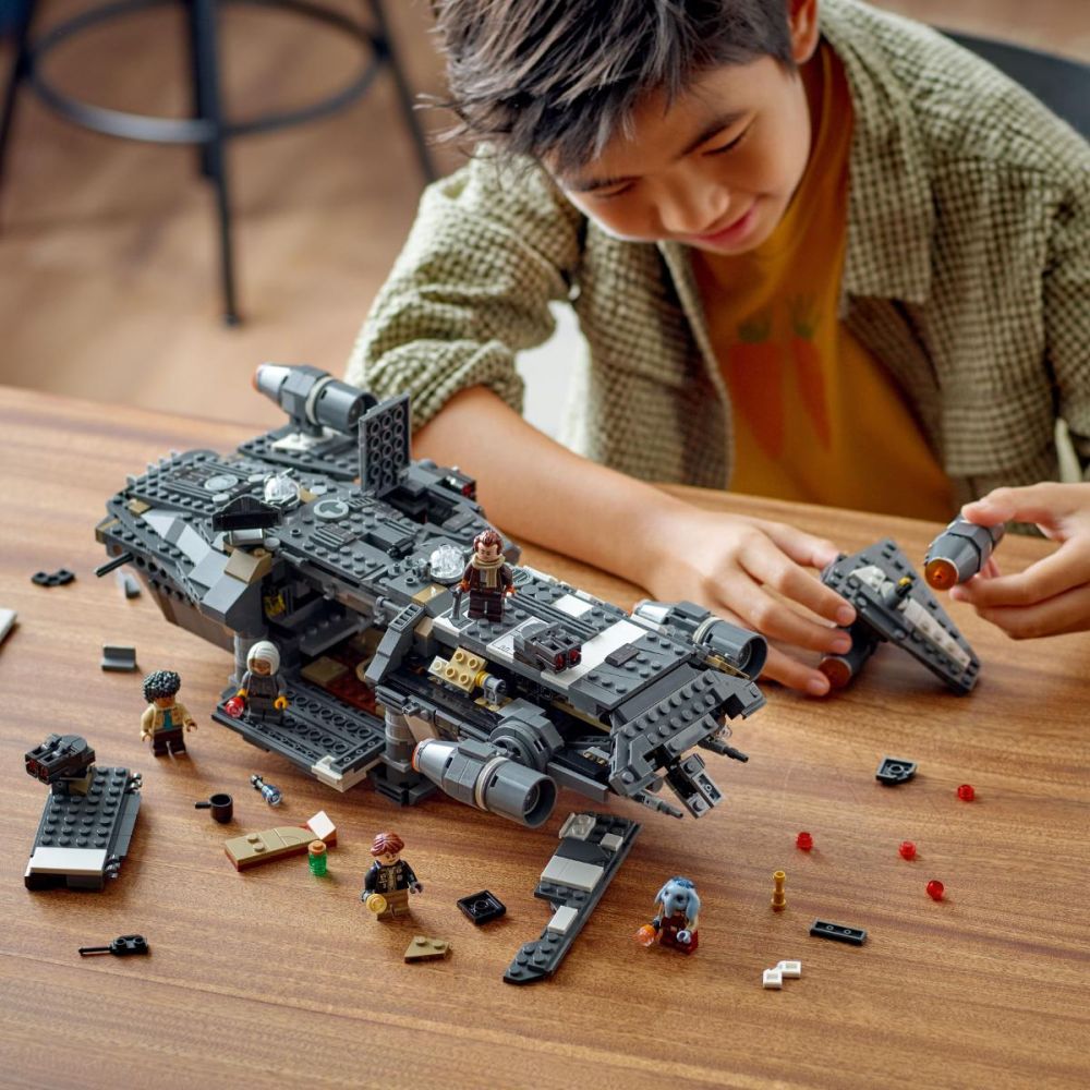 LEGO® Star Wars - Onyx Cinder (75374)