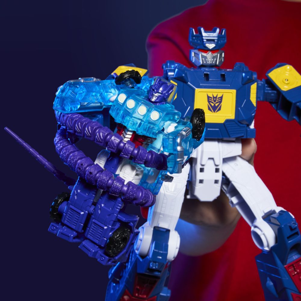 Figurina Transformers, Cyberworld, Changes to Submarine, Soundwave, G1964