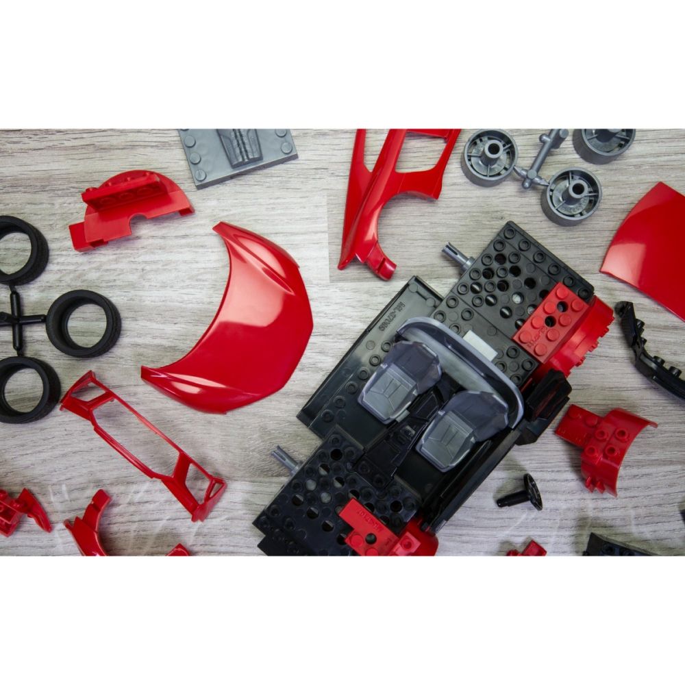 Set de constructie, Airfix Quickbuild, Audi R8 Coupe, 45 piese
