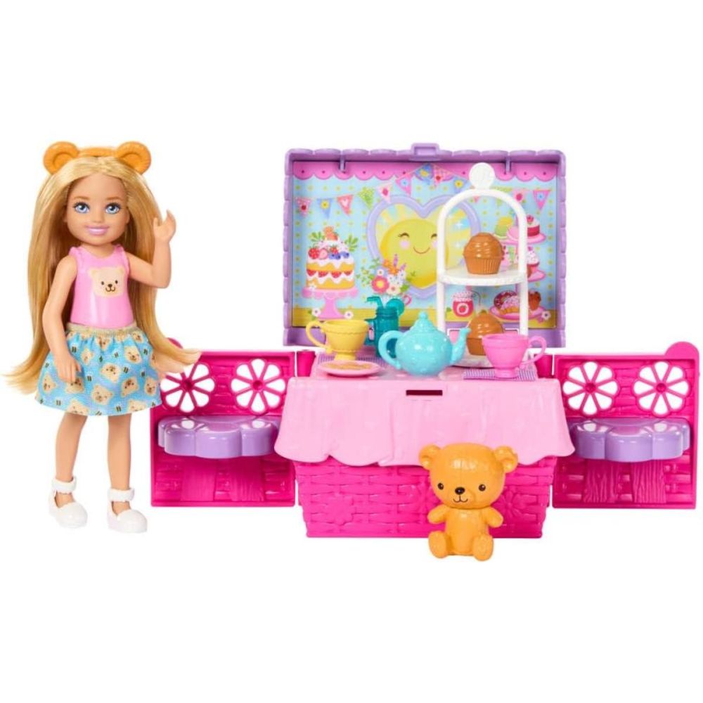 Set de joaca cu papusa Barbie, Family&Friends, Club Chelsea, Tea Party Picnic, JJB40