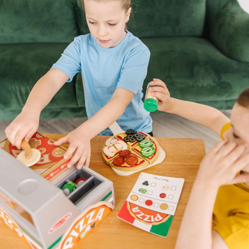 Set de joaca din lemn, Melissa & Doug, Standul de Pizza cu cuptor, 41 piese, 6074890