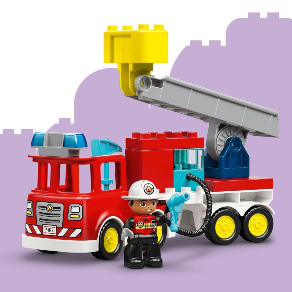 LEGO® DUPLO - Camion de pompieri cu furtun si pompier (10473)