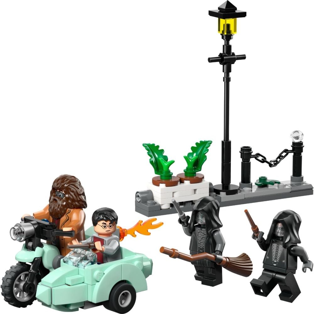 LEGO® Harry Potter - Hagrid si Harry in fuga de pe Aleea Boschetelor (76459)