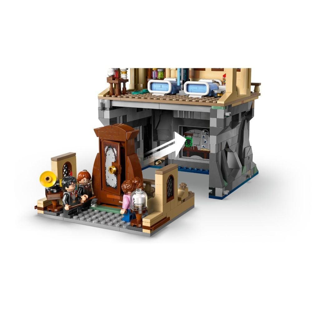 LEGO® Harry Potter - Castelul Hogwarts: Aripa spitalului (76463)