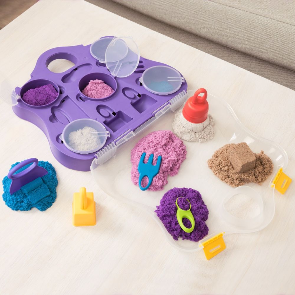 Set de joaca cu nisip si accesorii, Kinetic Sand, Sensory Case, 6069784