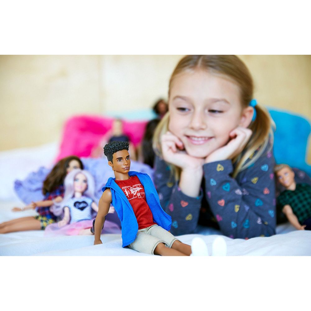 Papusa Barbie Fashionistas - Ken 