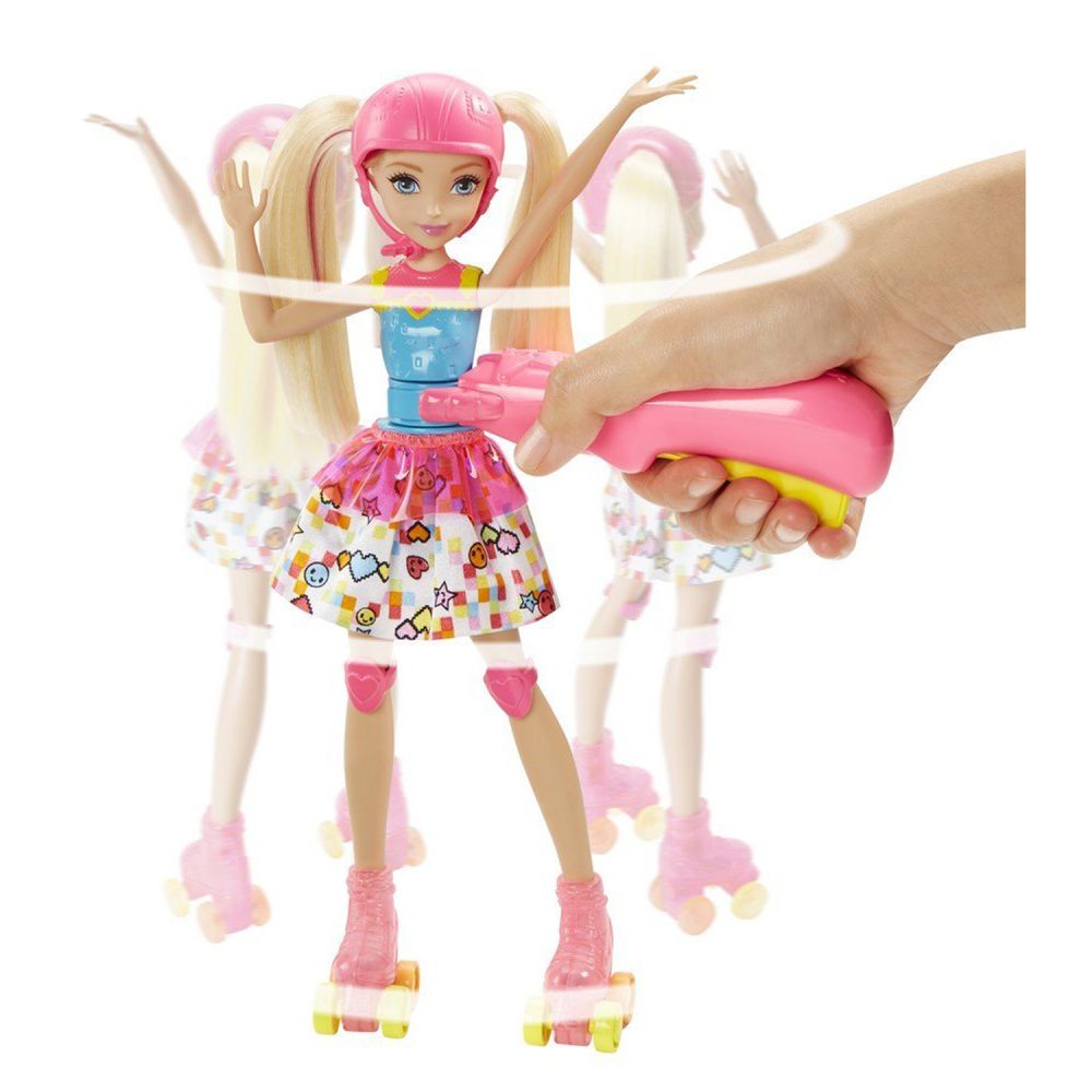 Papusa Barbie pe patine  - Video Game Hero