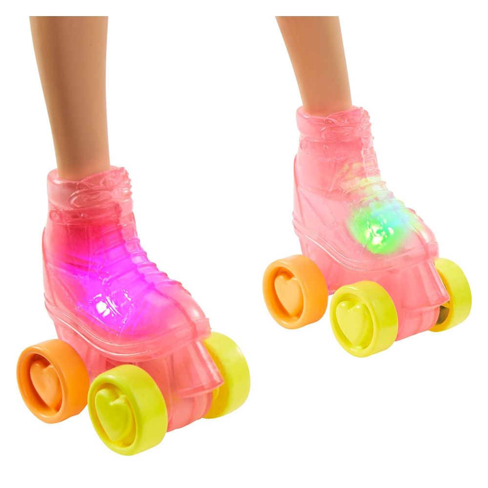 Papusa Barbie pe patine  - Video Game Hero