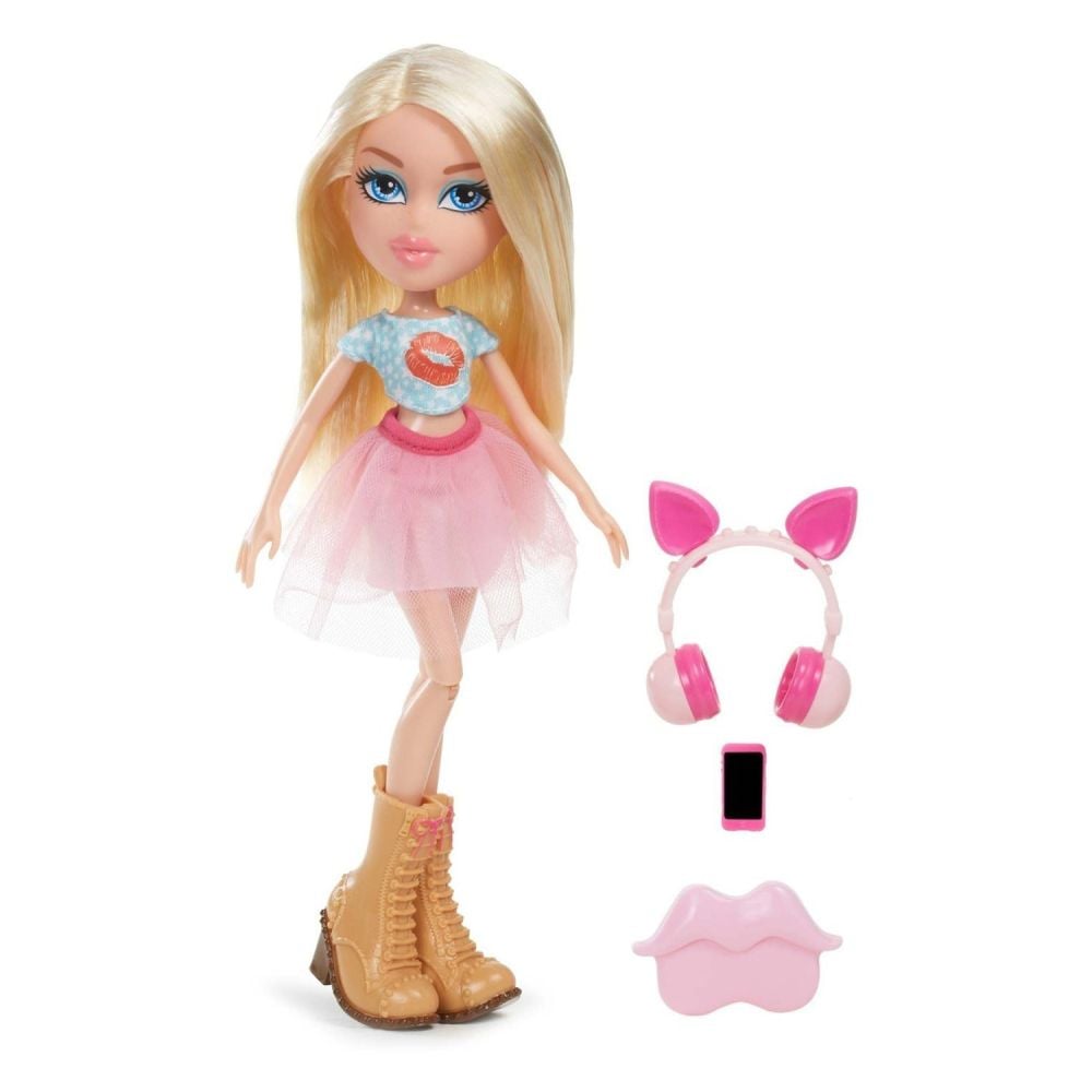 Papusa BRATZ Remix - Cloe