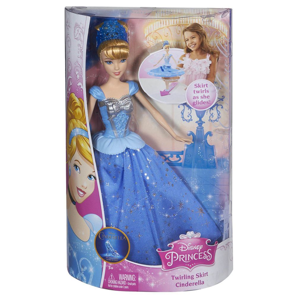 Papusa Disney Princess - Cenusareasa face pirueta