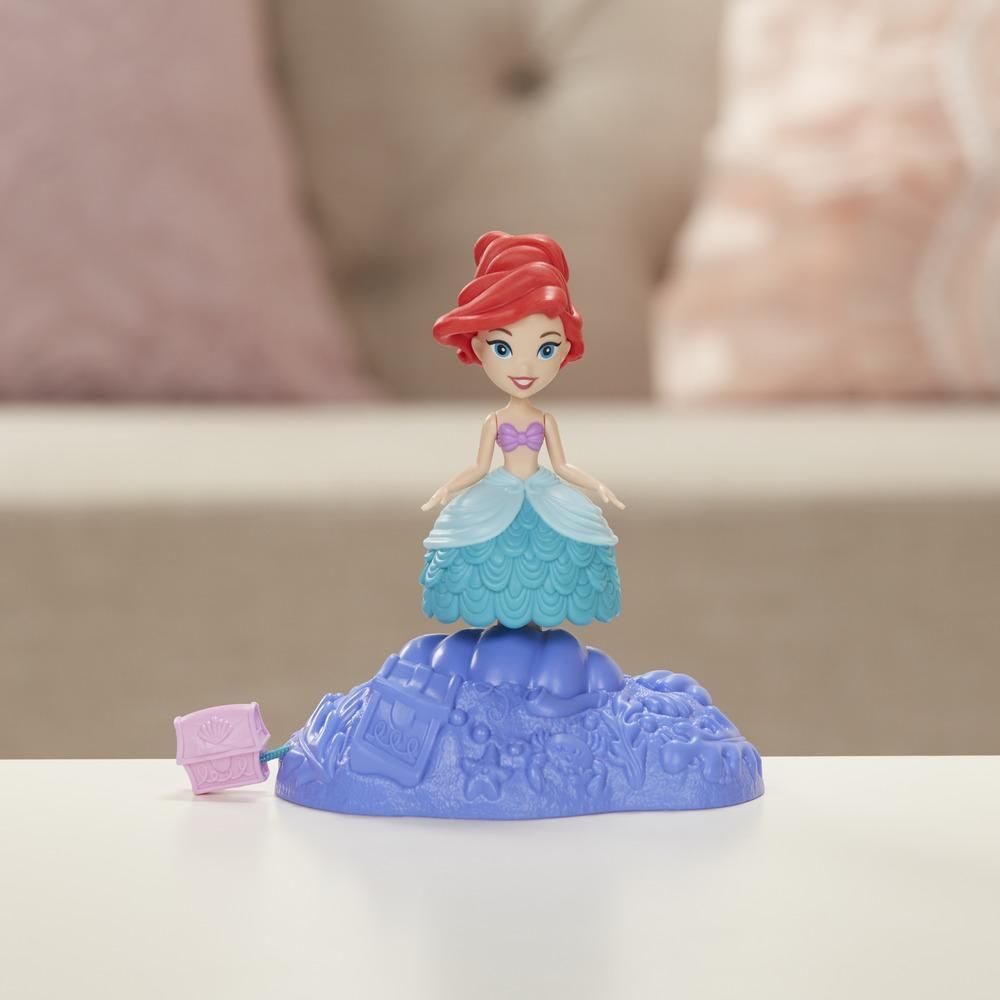 Papusa cu miscari magice Disney Princess Magical Movers - Ariel (E0244)
