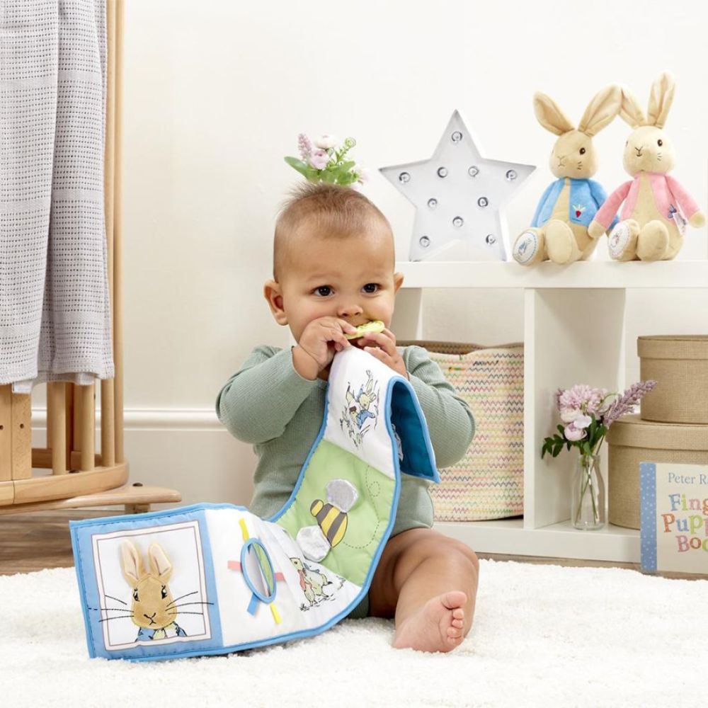 Jucarie Carte cu doua fete, Peter the rabbit