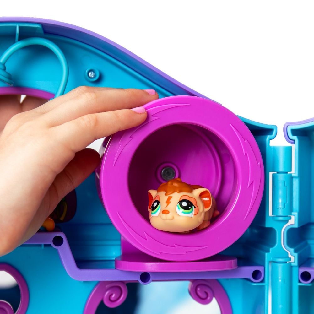 Set 4 figurine si 20 accesorii, Littlest Pet Shop, Deluxe Playset