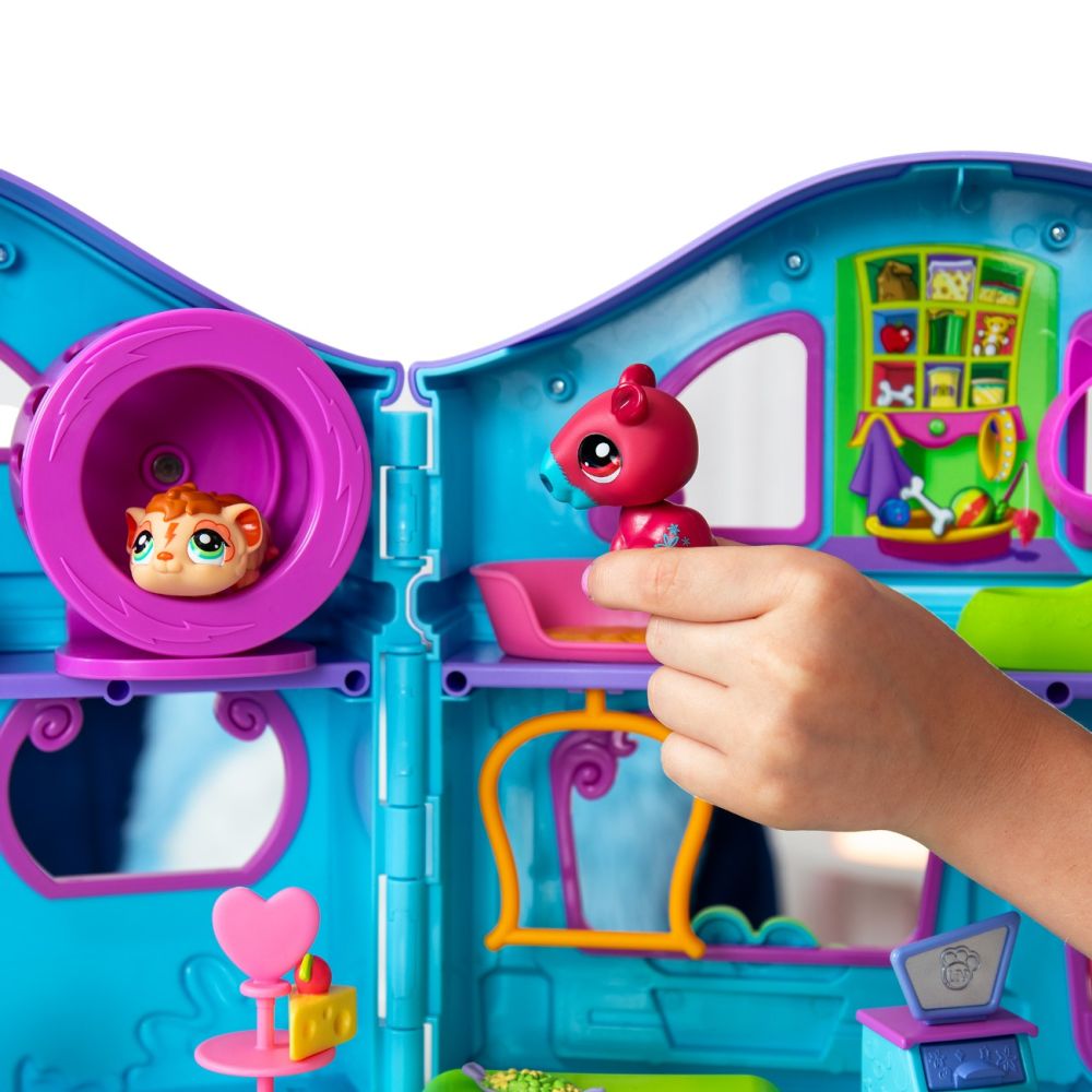 Set 4 figurine si 20 accesorii, Littlest Pet Shop, Deluxe Playset