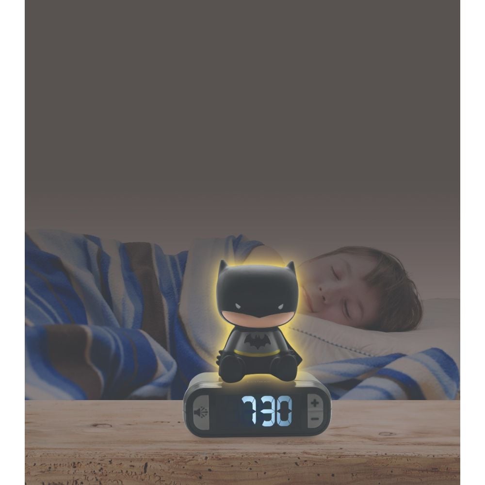 Ceas digital cu alarma si lumina de noapte, Lexibook, Batman