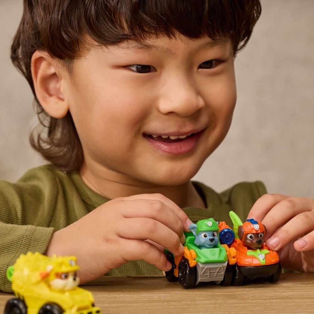 Mini vehicul cu figurina, Paw Patrol the Dino Movie, Pup Squad Racers, Rocky, 20157137