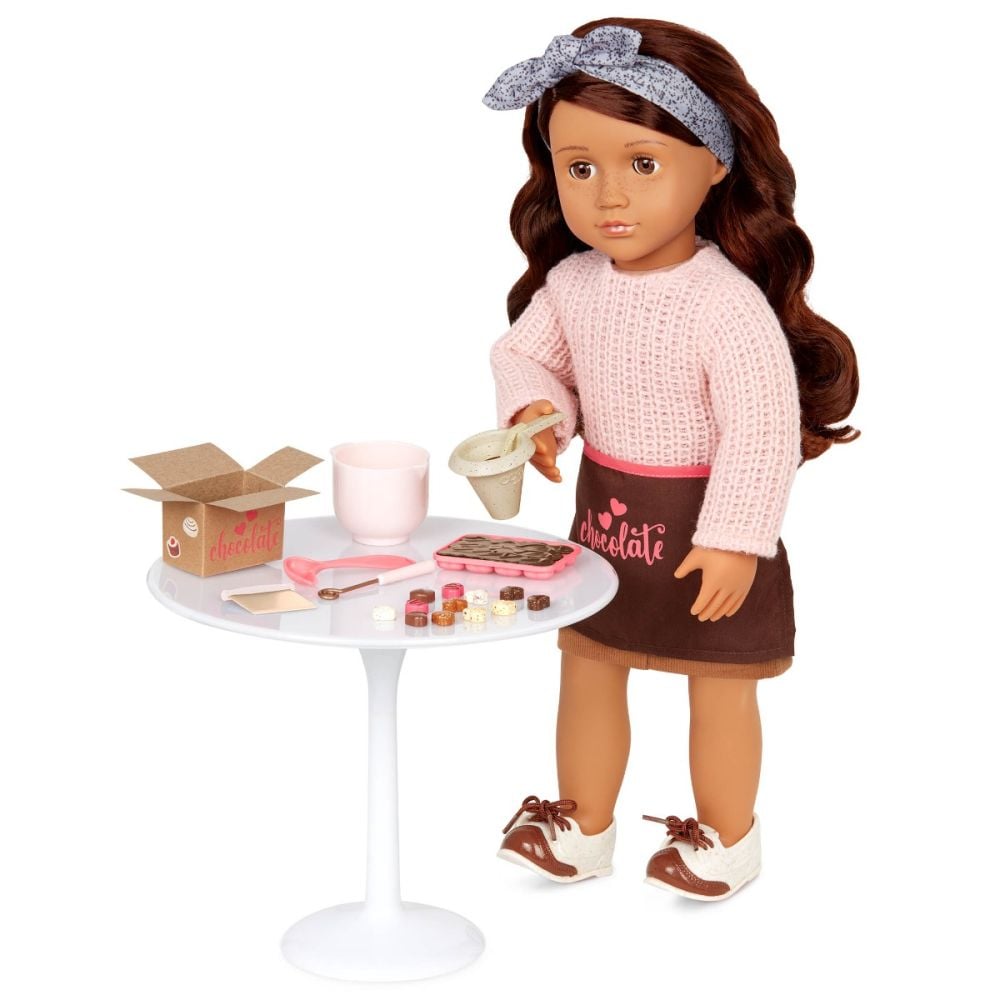 Papusa Coco cu atelier de ciocolata, Our Generation, 46 cm