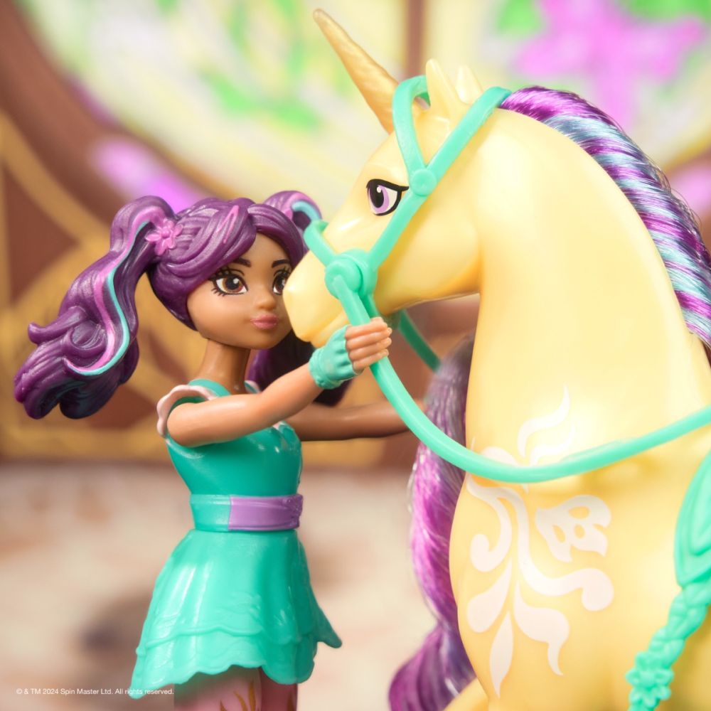 Set papusa Ava si unicornul Leaf, Unicorn Academy, 20149004